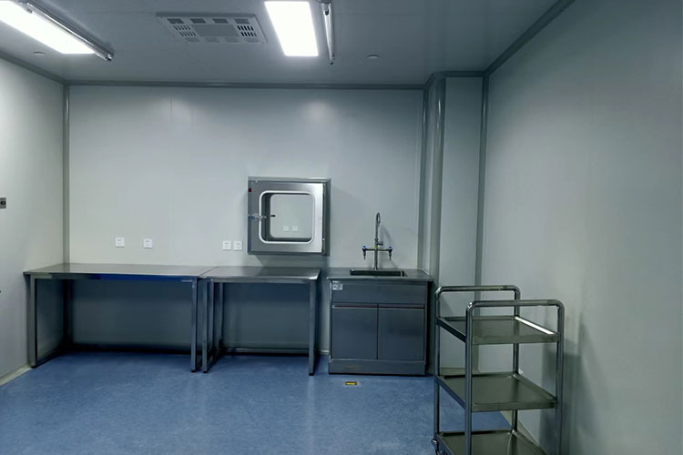 1656489718203462.jpg 不銹鋼實驗臺2.jpg